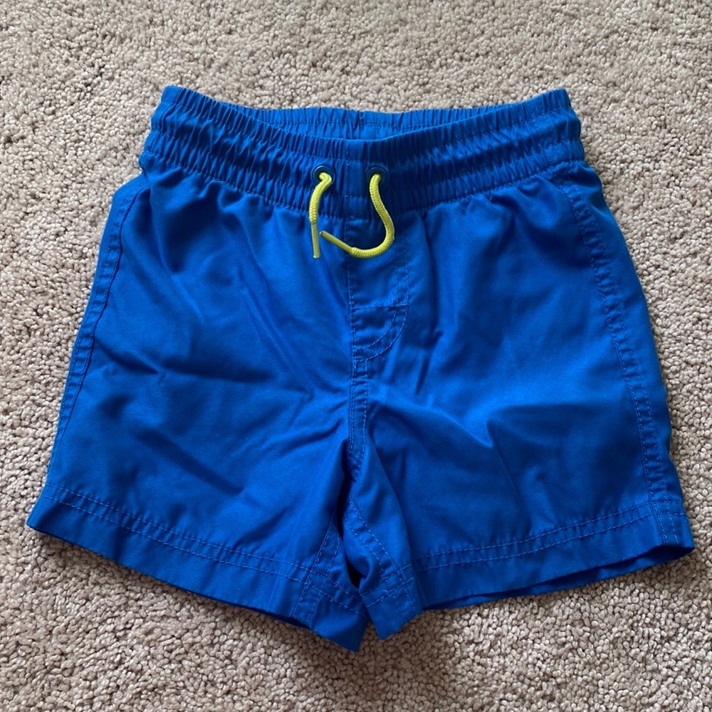 Old Navy boys swim trunks size XS (5)